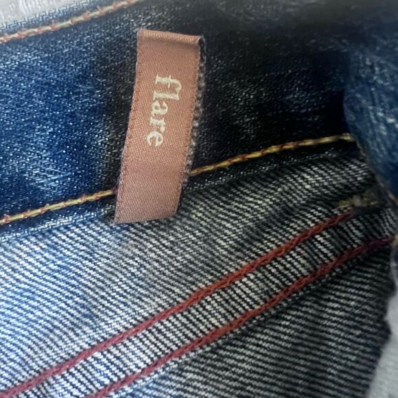 Abercrombie Fitch Women’s Madison Flare Distressed Embellished Blue Jeans Sz 4R - Picture 11 of 13